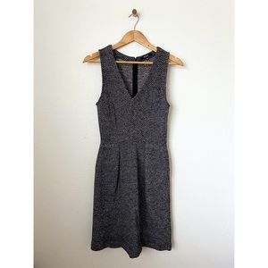 ✨Madewell Terrace V-neck Tweed Midi Dress